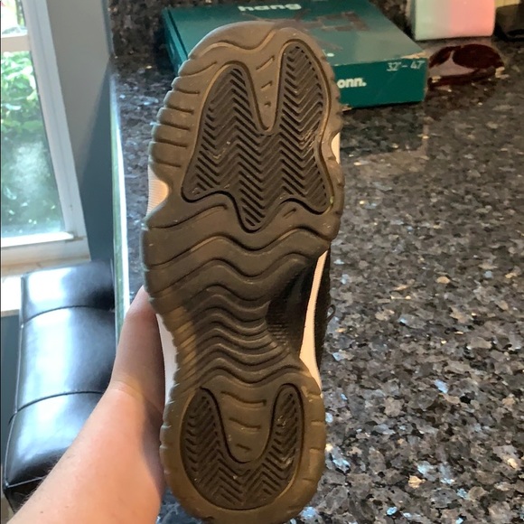 sir jordan retro 11 - Picture 5 of 7